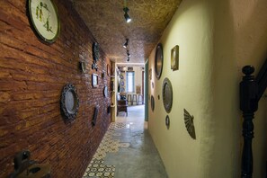Interior entrance - Ancient Saigon House BenThanh Center (Ho Chi Minh City)