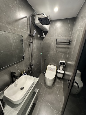 City Apartment | Bathroom - Halidao Homestay Hai Phong (Hai Phong)