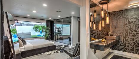 5 bedrooms, iron/ironing board, free WiFi, bed sheets