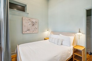 1 chambre, fer et planche à repasser, Wi-Fi gratuit, draps fournis