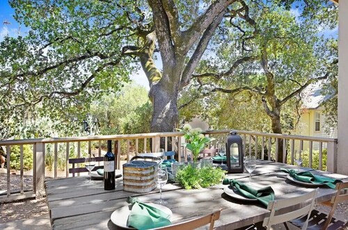 Sonoma Wine Retreat in a Great Location!