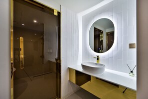Premium Double Room | Bathroom - Den Basta Hotel Daeyeon (Busan)