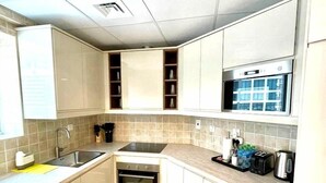 Unclassified image, 4 of 9, button - Cozy 2 bedroom near metro in JLT (Dubai)