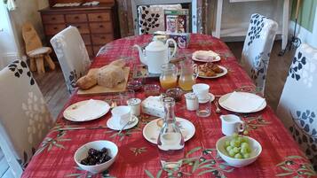 Desayuno continental incluido todos los días