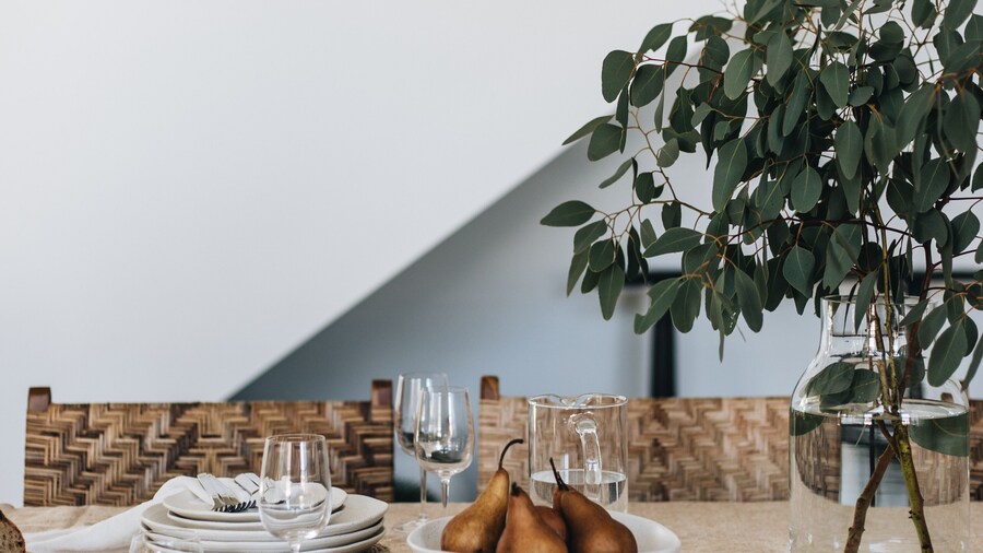 Maple Suite, Berry - by Linnaeus Collection