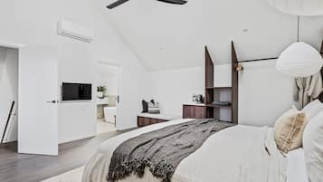 The Loft at Maple Cottages