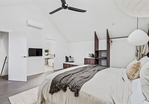 Luxury House, Garden View | 2 bilik tidur, seterika/papan seterika, Wi-fi percuma, cadar katil 
