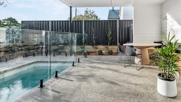 Udendørs pool