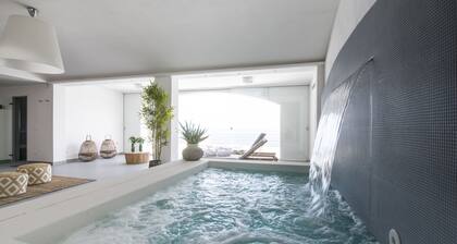 6 Bedroom Villa in Santa Flavia