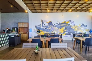 Restaurant - Ikani Surf Resort (Pagudpud)