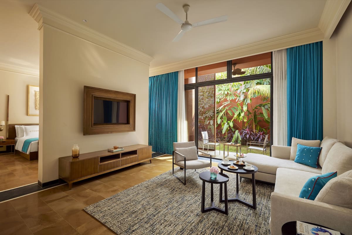 Premium bedding, minibar, desk, laptop workspace