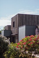 Maison Duplex | In-room safe, soundproofing, cribs/infant beds, free WiFi