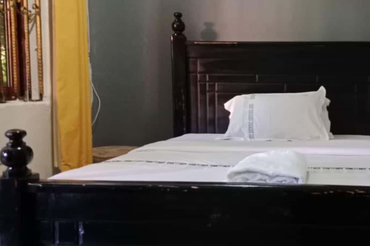 Blackout drapes, soundproofing, iron/ironing board (on request)