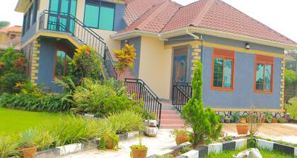 Alice Gardens and Campsite