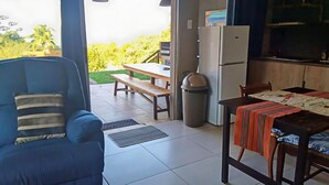 Klassieke kamer, uitzicht op tuin | Gratis wifi, individueel gedecoreerd, individueel gemeubileerd