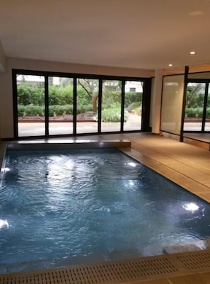 Indoor pool, outdoor pool