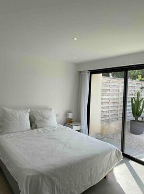 3 室のベッドルーム