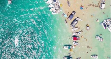 3BDR Home by Torch Lake Sandbar 11931