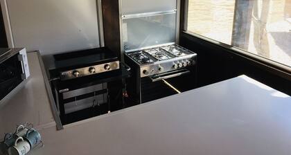 Mobil-home Avec Grand Jardin Privé