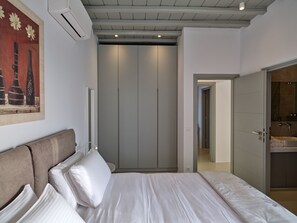 5 bedrooms - J View Villa Mykonos (Mykonos)