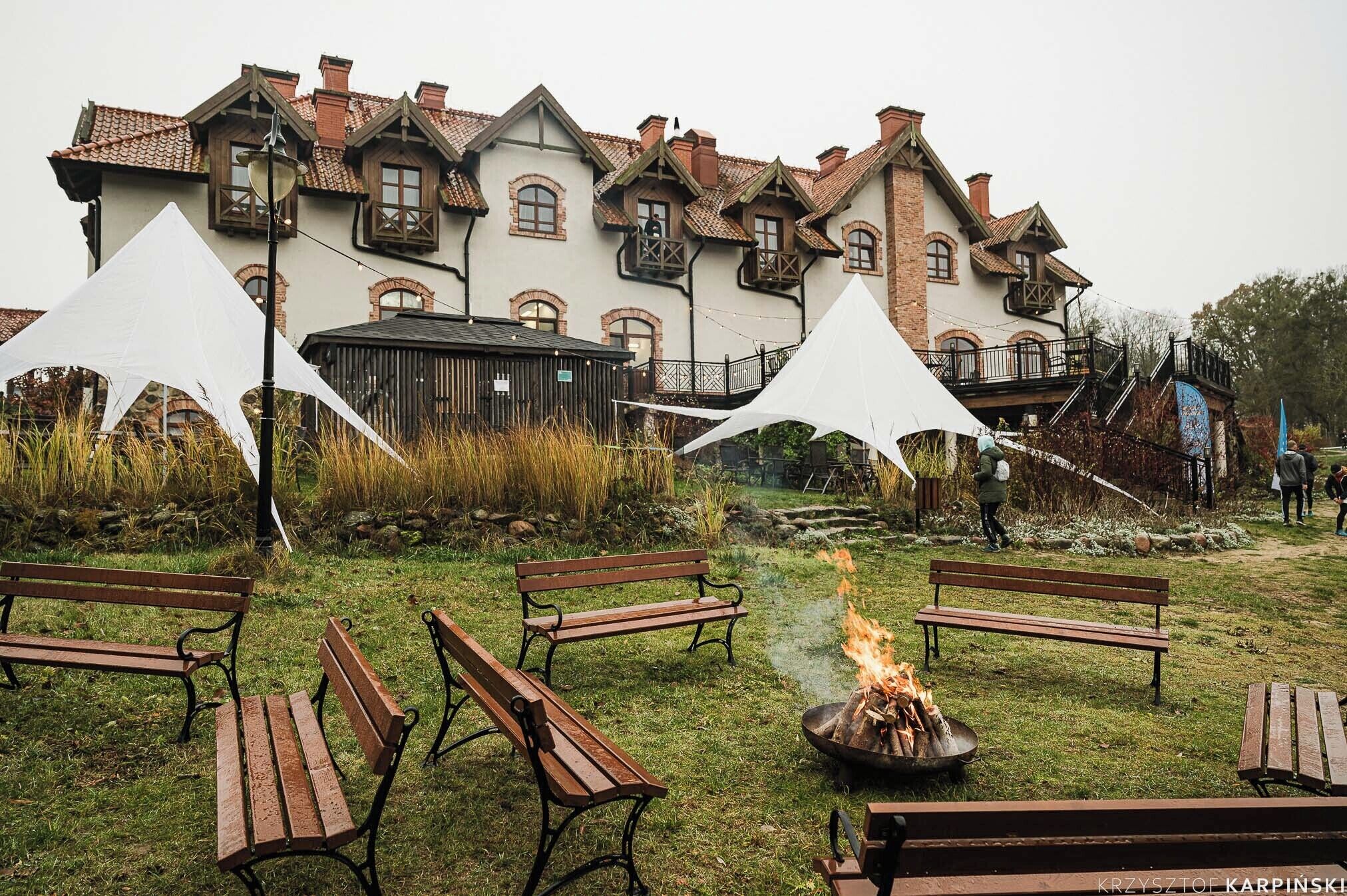 บาร์ริมหาด