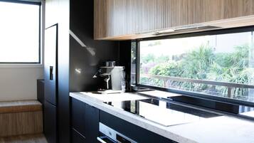 Microwave, stovetop, dishwasher