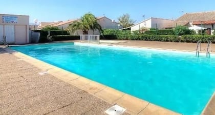 Maison dans résidence avec piscine 3 chambres à St Cyprien