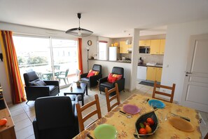 Dining - Saint Cyprien Douceur Marine, 150m from the waves (Saint-Cyprien)