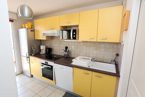 Fridge, microwave, oven, dishwasher
