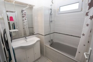 Hair dryer - St Cyprien apartment with beautiful terrace and swimming pool (Saint-Cyprien)