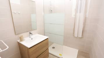 Een douche, een haardroger