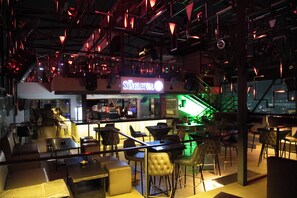 Rooftop terrace - VERTIGO HOTEL (Lagos)