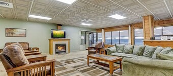 Harrison's Hideaway at Tamarack - Great Location!