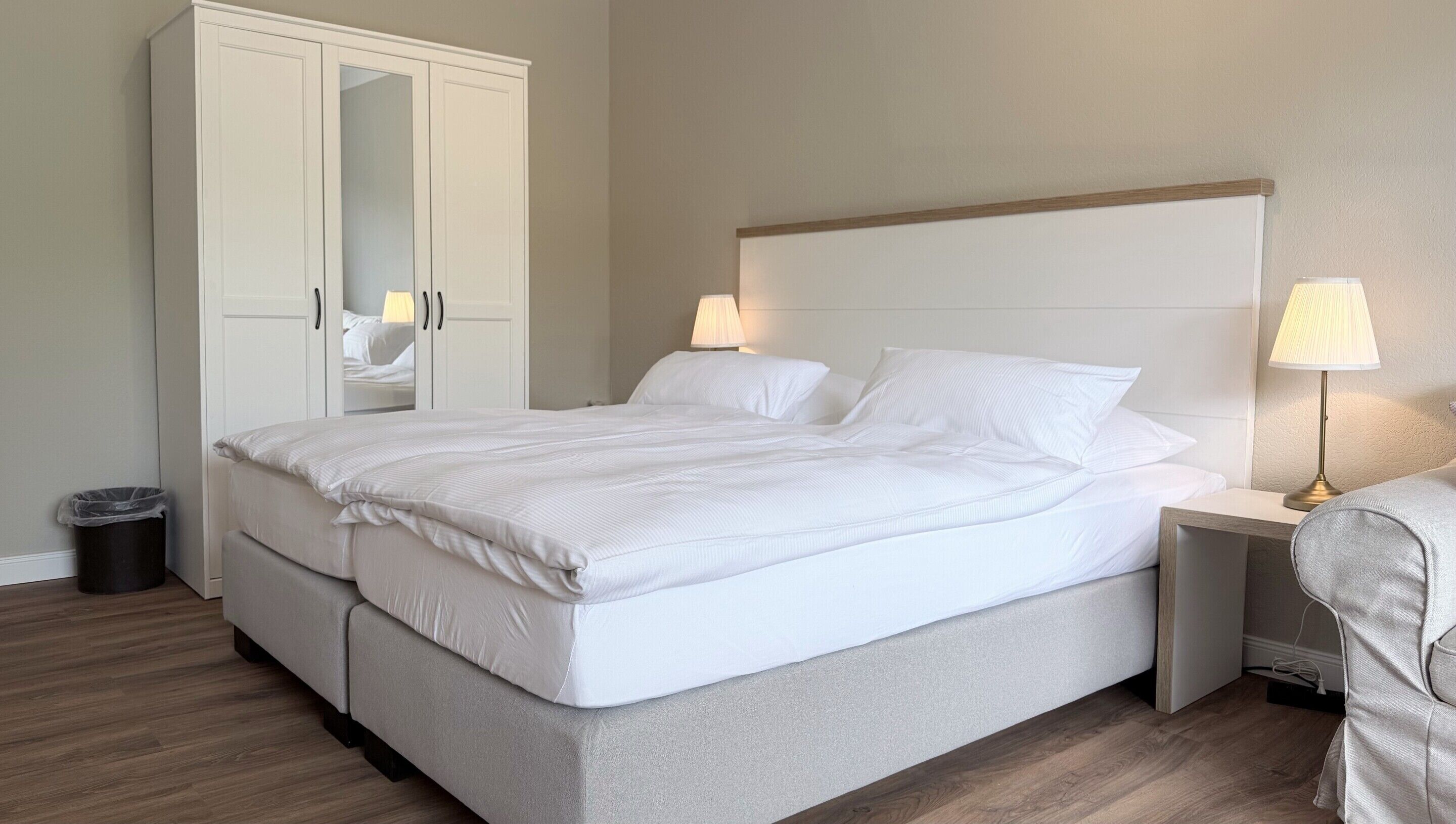 Standard Double Room, Private Bathroom | Interior