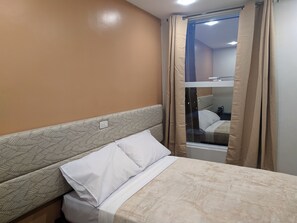 1 camera, Wi-Fi, lenzuola