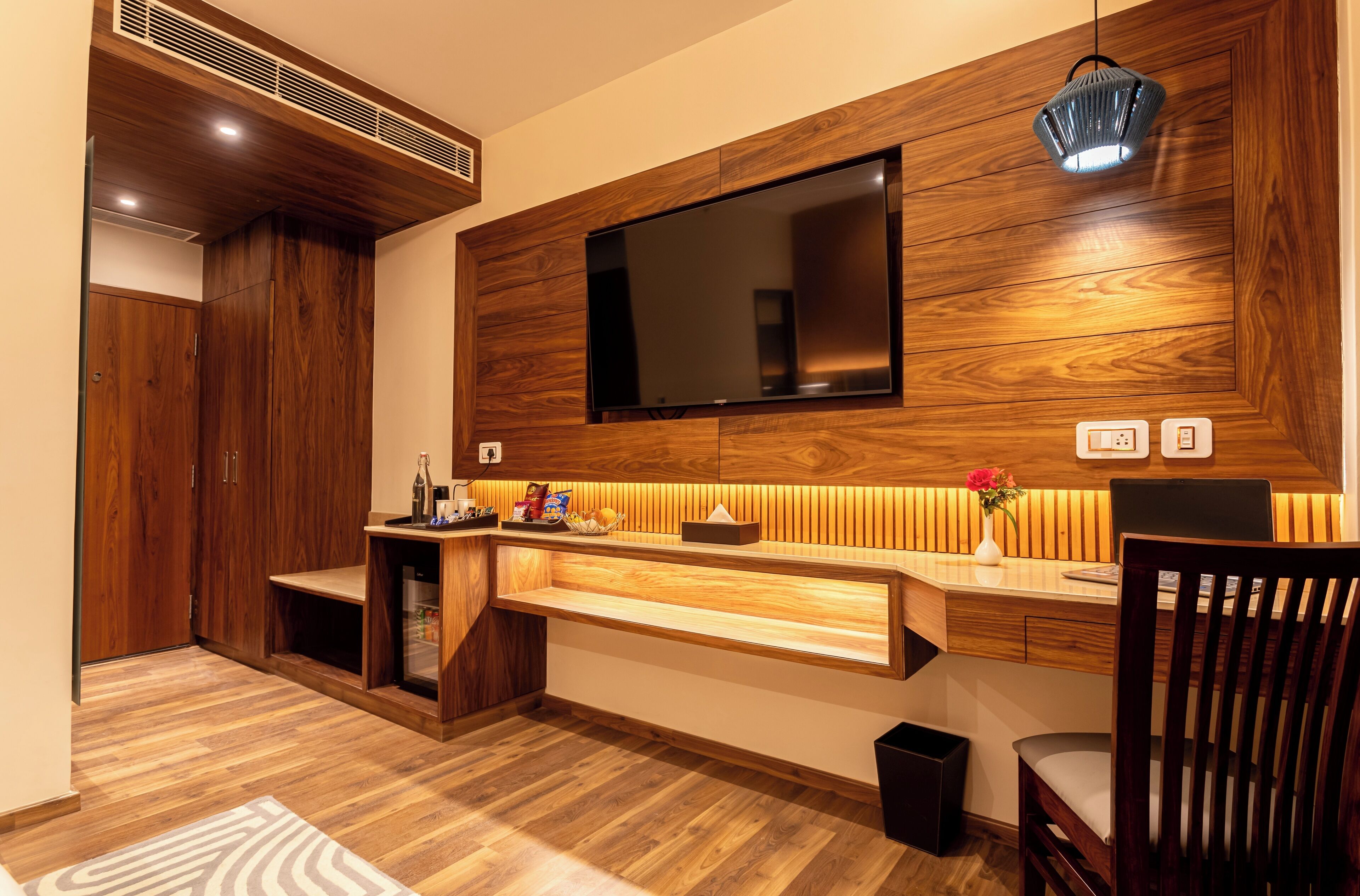 Superior Room, 1 King Bed