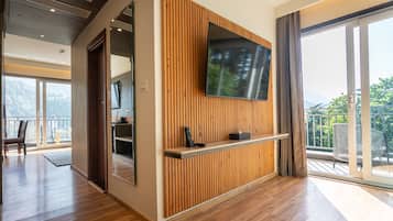 Suite | 1 bilik tidur, peralatan tempat tidur premium, bar mini