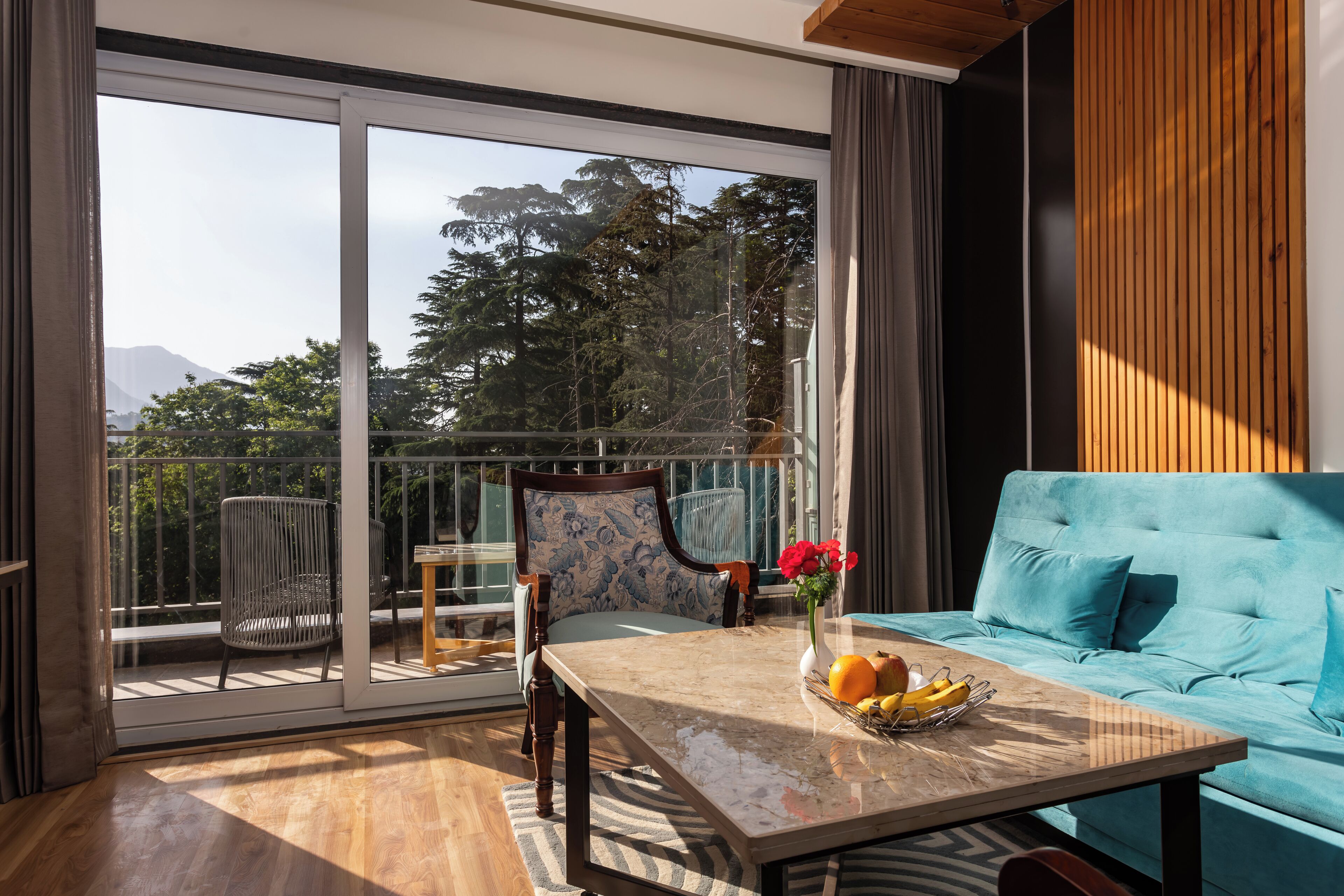 جناح | أغطية فراش متميزة وميني بار وخزنة داخل الغرفة ومكتب