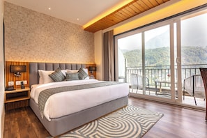 套房 | 高級寢具、迷你吧、客房內保險箱、書桌