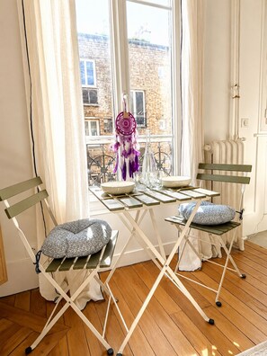 Dining - L'appartement Blomet  (Paris)