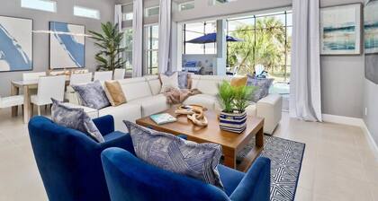 Luxurious Beach House with heated pool