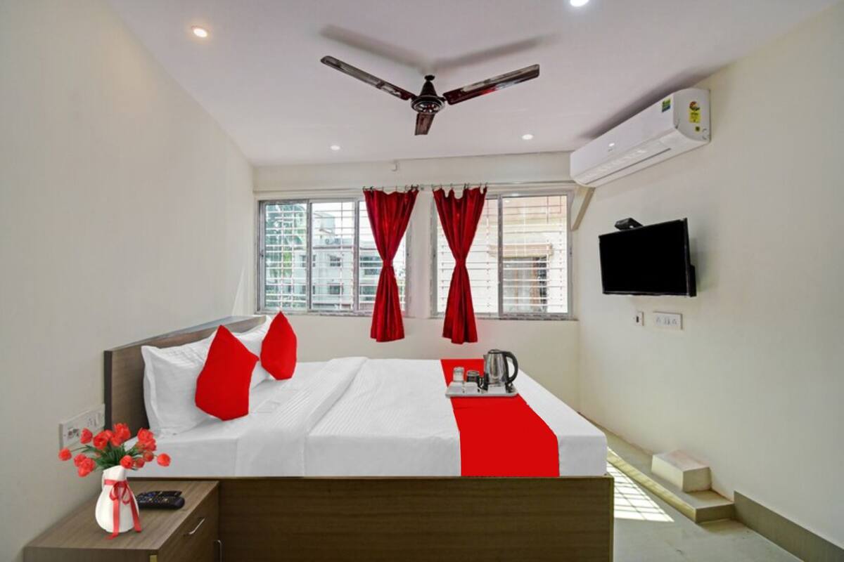 Classic Double Room, City View