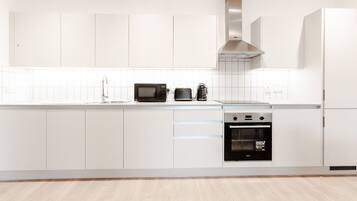 Apartment | Private kitchen | Fridge, microwave, oven, stovetop
