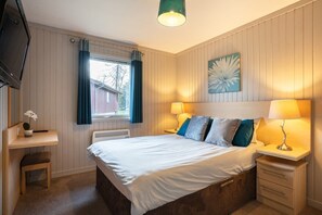 3 chambres, bureau, fer et planche à repasser, Wi-Fi