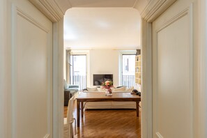 Smart TV - Your amazing holiday in the heart of the Jewish Ghetto
 (Roma)