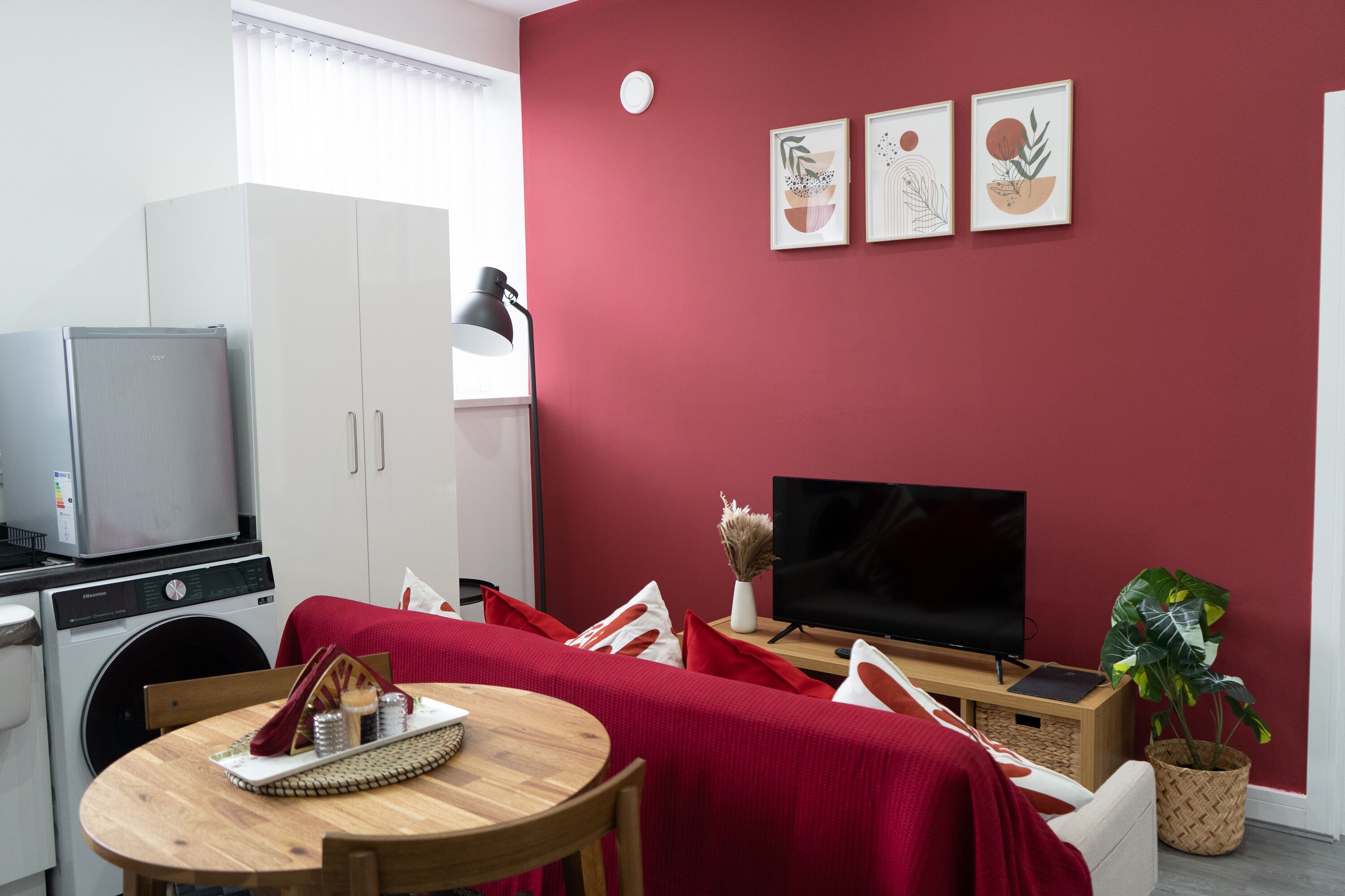 Apartment | Dining