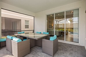 Outdoor dining - LED Mega Arcade! Luxury Custom Themed Home With Amazing Features! Must See! (Davenport)