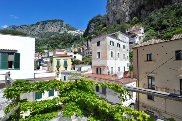 Miscellaneous - Casa Pergamena, con terrazza e nel Centro storico di Amalfi (Amalfi)