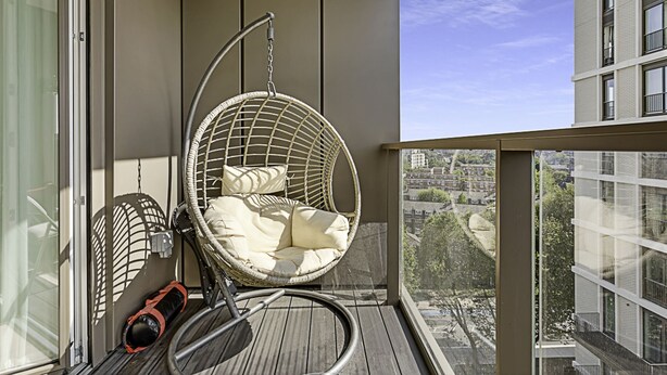 Basic Apartment | Exterior - Gorgeous Clapham Flat (London)
