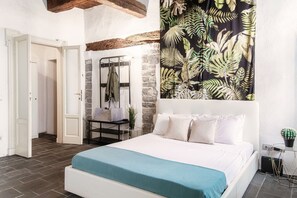 Iron/ironing board, free WiFi - Angel's (Como)